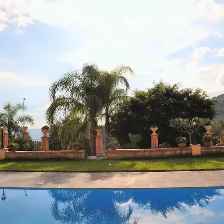 Villa Gramati Savoca
