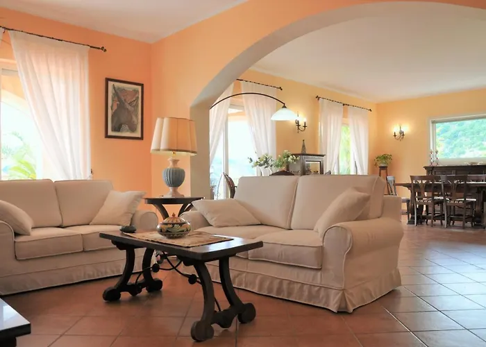 格拉玛蒂别墅 别墅 *